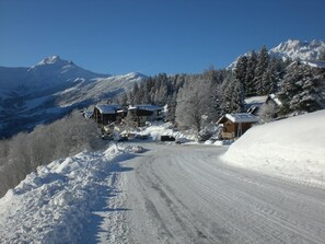 Snow and ski sports