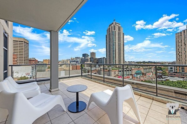 Extra Large Balcony with City City