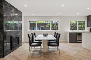 Beautiful dining area 