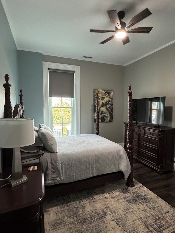 Bedroom #1: Queen Bed sleeps 2