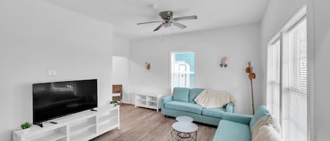 Architecture, Building, Furniture, Indoors, Living Room