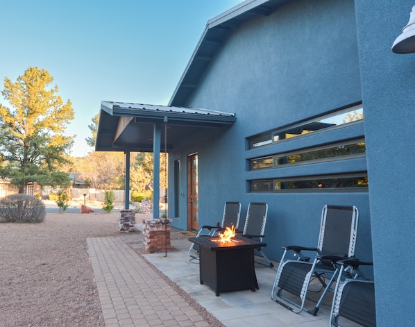 Front patio with fire table, perfect for morning coffee