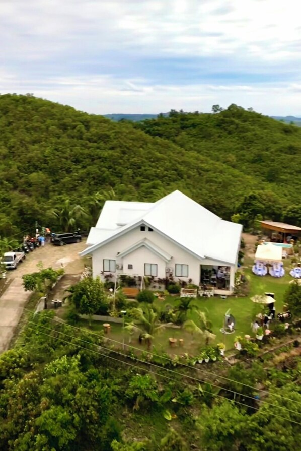 The farm house