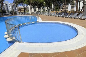 Piscine maison de vacances
