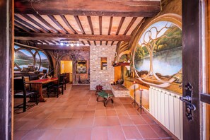 Aradia House, Casa a Tema Celtico Magico Naturalistico