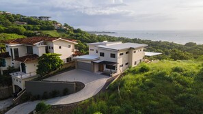 Unblocked ocean views from the house - Unblocked ocean views from the house