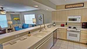 Huge, beautiful kitchen, fully stocked with all the comforts of home!