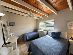 CM 63 Beds