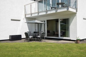 Short walk from beach and village, parking