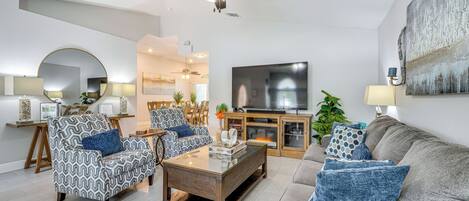 Kissimmee Vacation Rental | 4BR | 3BA | 1,890 Sq Ft | 1 Step Required