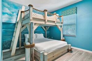 Beach bedroom with Queen over Queen bunk beds