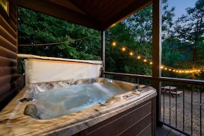 Bain à remous extérieur