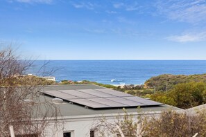 MOST LOVED BY GUESTS FOR… its breathtaking ocean views and the picturesque vista of Torquay Point
