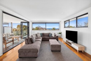 Large open plan areas designed for comfort