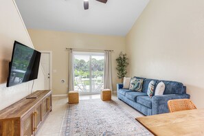 Living Room | Smart TV | 1st Floor