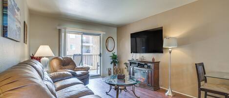 Lake Havasu City Vacation Rental | 1BR | 1BA | 712 Sq Ft | Step-Free Access