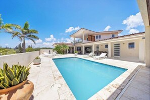 Your Private Poolside Paradise – Enjoy sun-soaked days lounging by the sparkling pool in complete privacy.