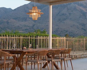 Outdoor dining