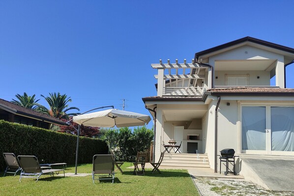 Holiday Home Exterior [summer]