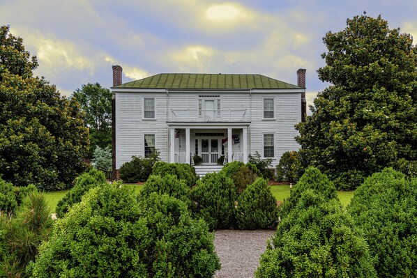 Historic Benjamin W. Best Country Inn