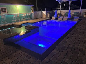 プール