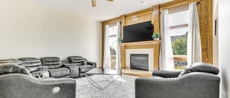 Johnston Vacation Rental | 3BR | 3BA | 1,986 Sq Ft | 3 Steps Required to Enter