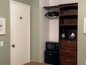 Keruig Coffee maker, Microwave and mini fridge. 
