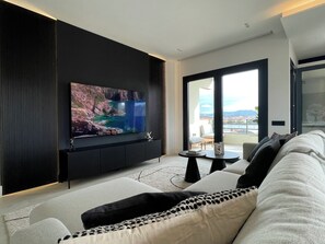 Living Area - Large TV (1)