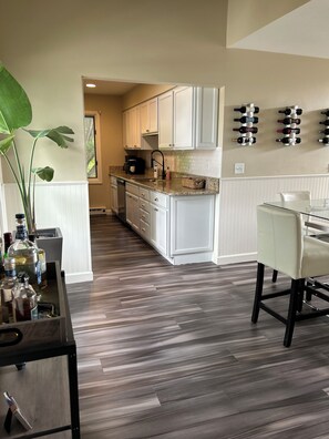 Entrance to very nice Galley Kitchen.