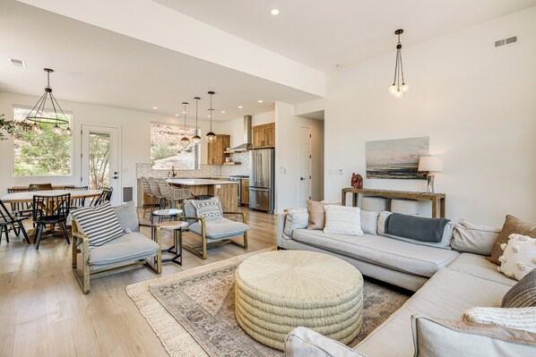 Kanab Vacation Rental | 3BR | 2BA | 1,600 Sq Ft | Step-Free Entry