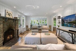Formal Living Room with Fireplace and TV