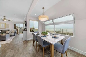 Dine with views! Who needs a ocean view restaurant when you have everything you need here.