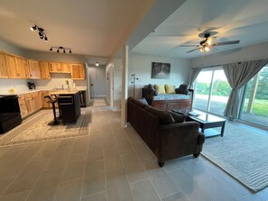 Lodge - Unit B Living Room and Kitchen