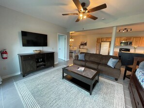 Lodge - Unit B Living Room
