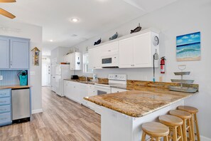 Full equipped kitchen