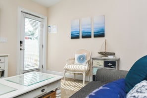Living Area, West Unit