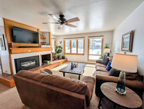 Inviting Vacation Condo in North Keystone