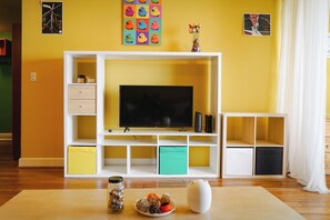 Living room - TV area