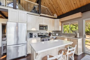Indoors, Kitchen, Refrigerator, Microwave, Oven