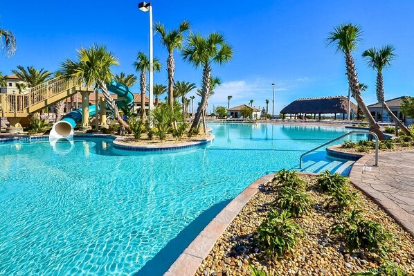 Club House Pool