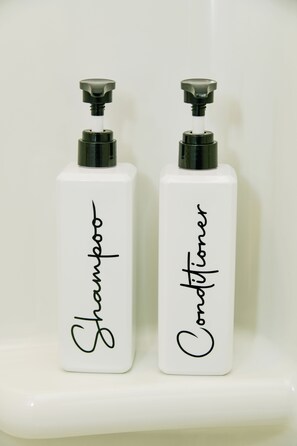 Équipements de salle de bain