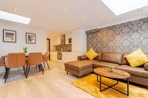 LIVING ROOM WITH SOFA BED