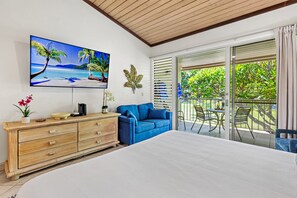 Beautifully appointed studio
