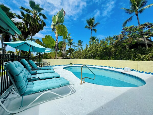 Private pool