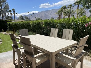 Outdoor dining
