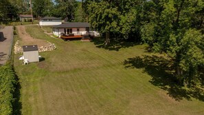 Lakeside Yard