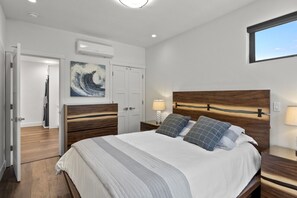 Guest bedroom