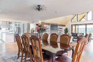 Dining Room with plenty of seating.