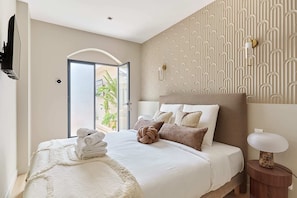 Chambre 4 avec salle de bain attenante