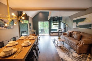 Enchanted Treehouse Hideaway's cozy living area